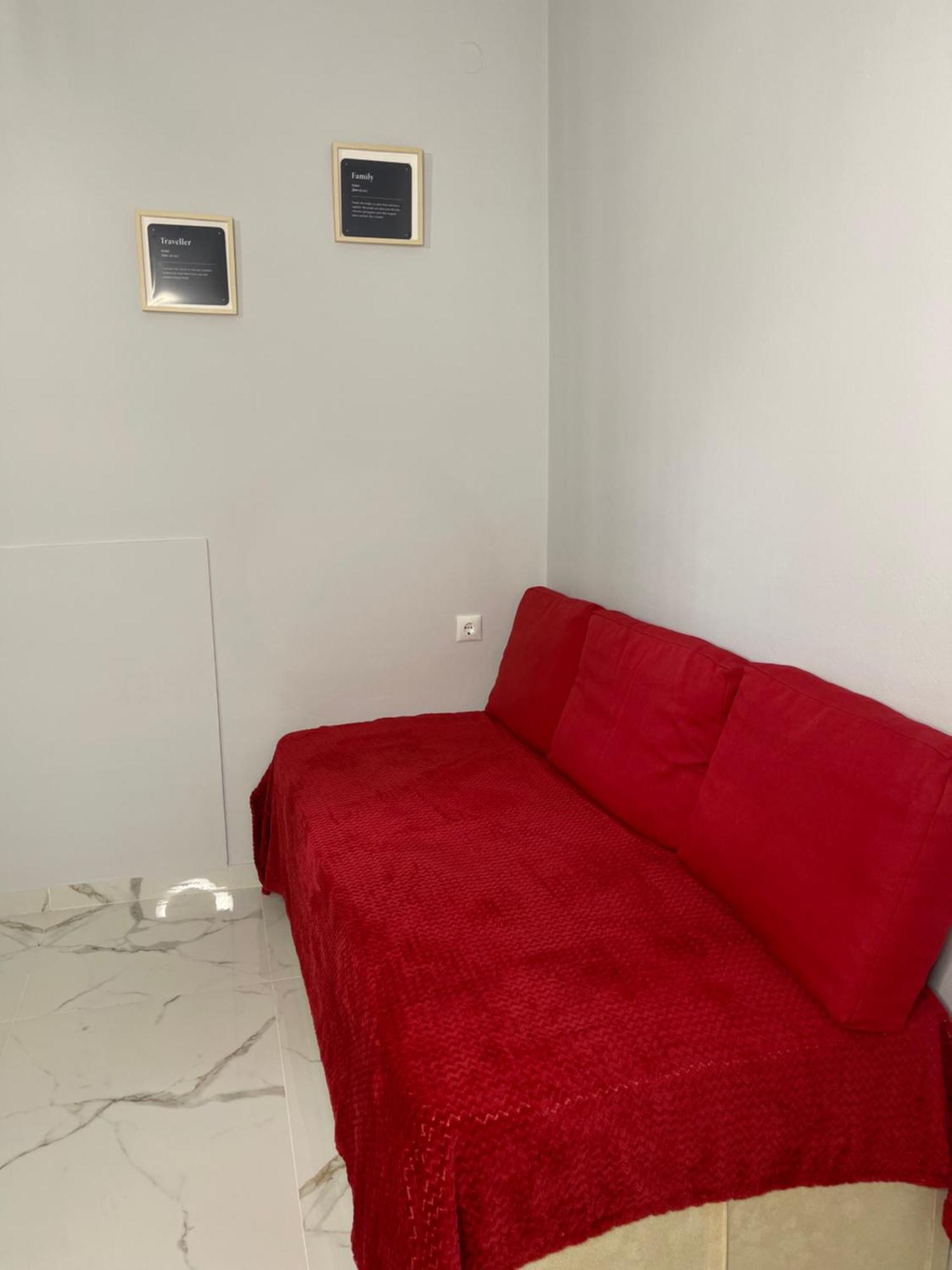 Apartmán Airpoint Renovated Artemida  Exteriér fotografie